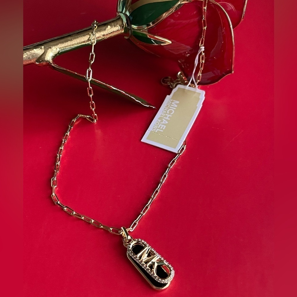 MICHAEL KORS Necklace,Michael Kors Gold Chain Necklace. - Picture 2 of 10